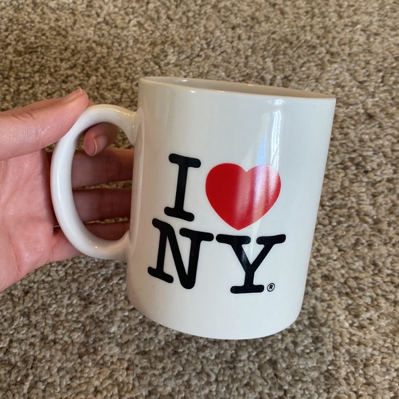 Kings NYC “I ♥️ NY” Ceramic Mug - Picture 2 of 5